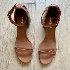 Burberry Heels Size 40 (Italian) or 9.5 US